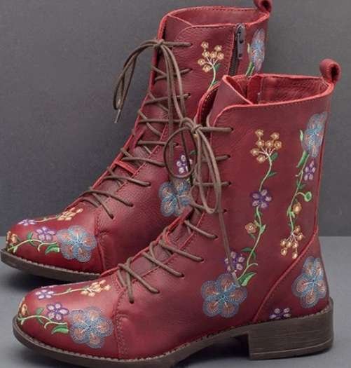 Andrea's™ | Trendige Damen-Stiefeletten mit Stickerei und mittlerem Absatz
