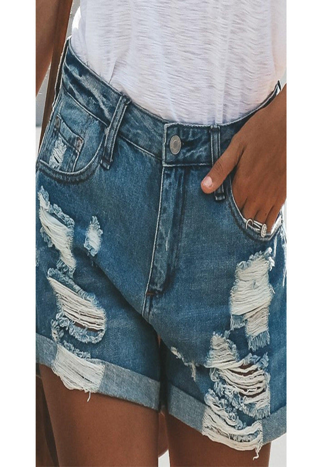 Andrea's™ | Zerrissene Jeansshorts