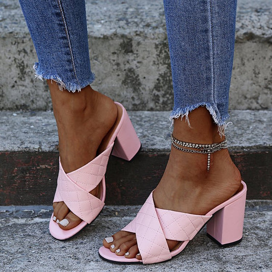 Elegante Sandalen mit Blockabsatz von Andrea Serena