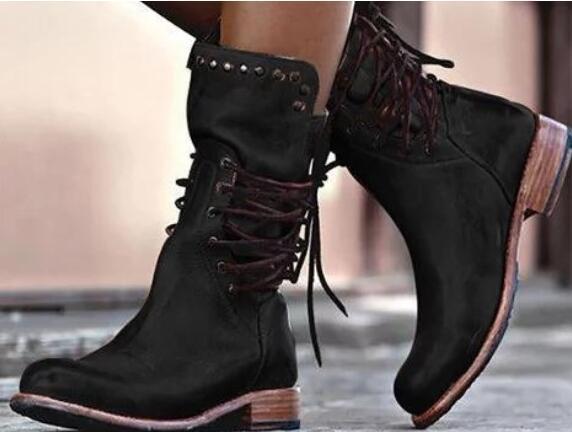 Andrea's™ | Nieten-Reitstiefel mit niedrigem Absatz