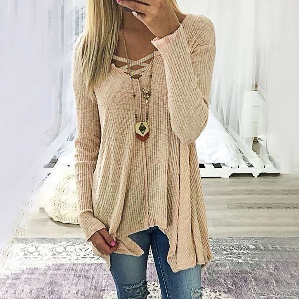 Elegante asymmetrische Bluse mit V-Ausschnitt von Andrea Serena