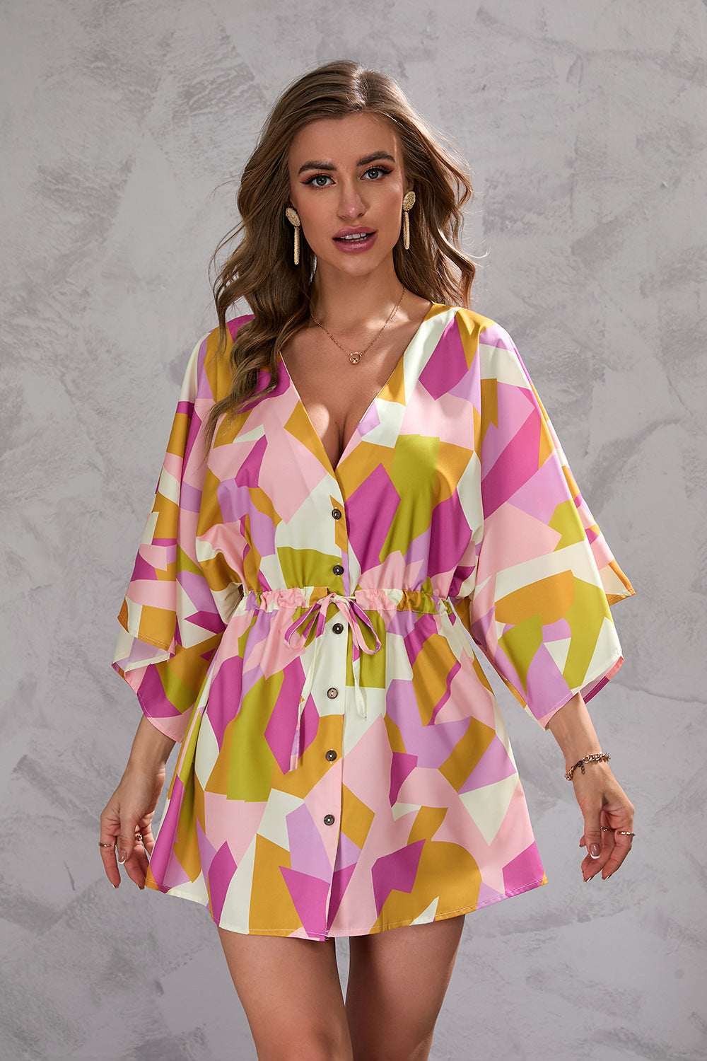 Sommerkleid mit Blättermuster von Andrea Serena
