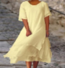 Andrea's™ | Midikleid mit Lagen und kurzen Ärmeln