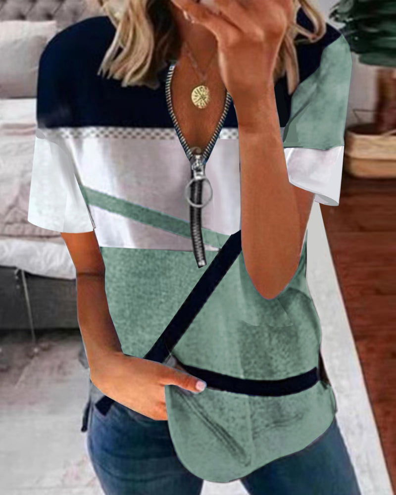 Andrea's™ | T-Shirt mit Aufdruck mit kurzen Ärmeln mit Reißverschluss