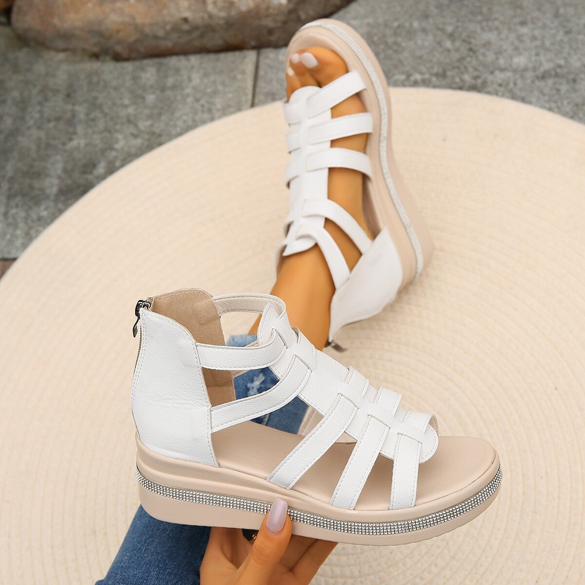 Andrea's™ | Sommerliche Damen-Keilabsatzsandalen mit Strasssteinchen