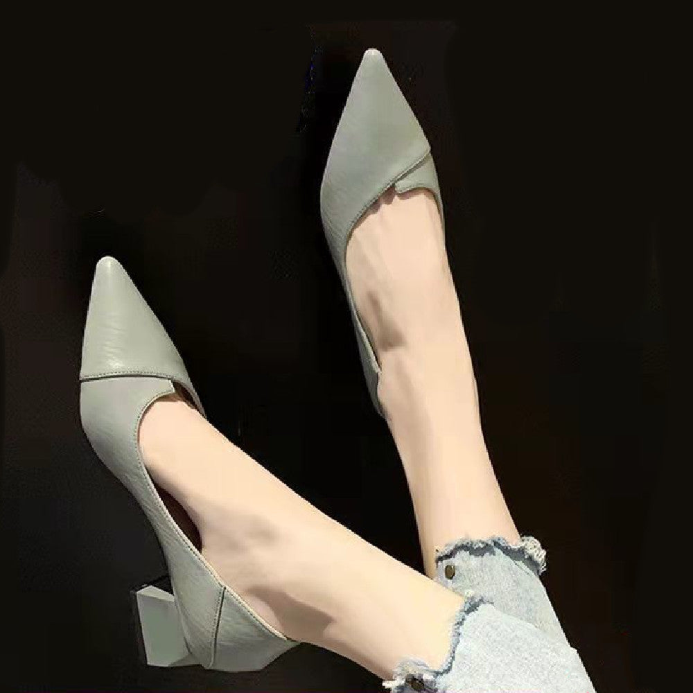 Vielseitige Pumps mit Blockabsatz von Andrea Serena