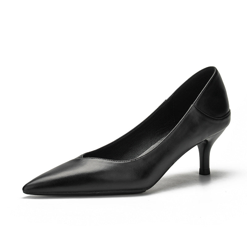 Elegante schwarze Schaffell-Pumps von Andrea Serena