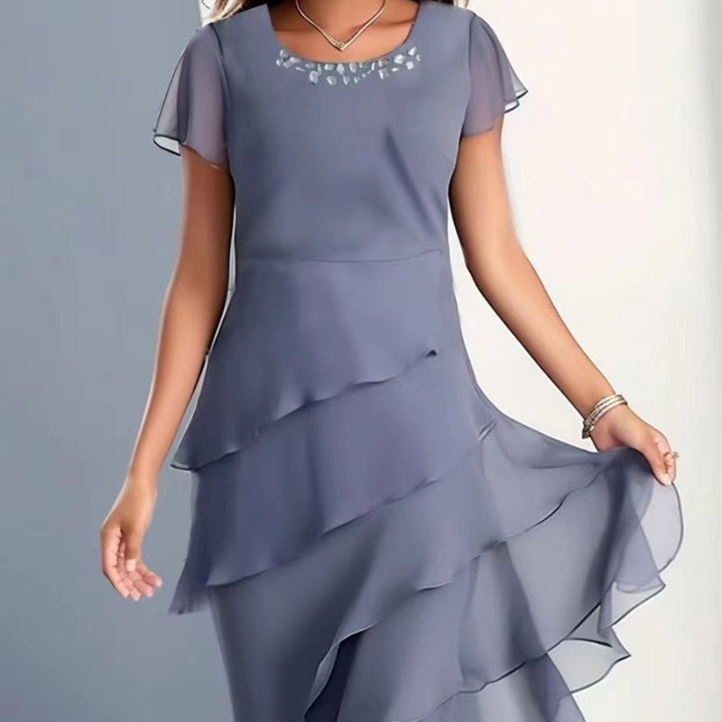 Andrea's™ | Elegantes Chiffonkleid mit Volants und Schmuckkragen