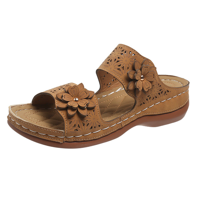 Andrea Serena Sandalen mit Blumenmuster, inspiriert von Pinterest