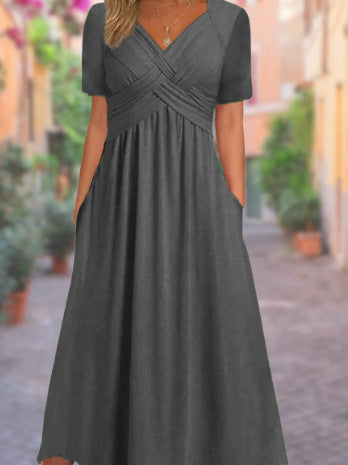 Andrea's™ | Kurzarm-Plisseekleid mit V-Ausschnitt