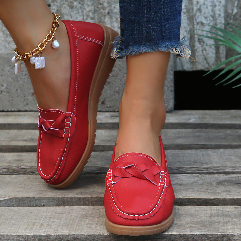 Andrea's™ | farbene Slipper mit geflochtenem Detail