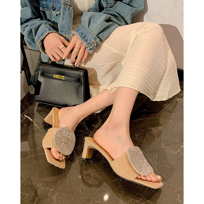 Andrea's™ | Quadratische Runde Sandalen mit niedrigen Absätzen