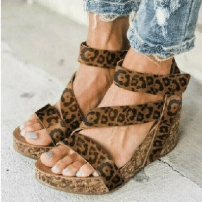 Andrea's™ | Damen Sommer-Keilsandaletten mit Klettverschluss