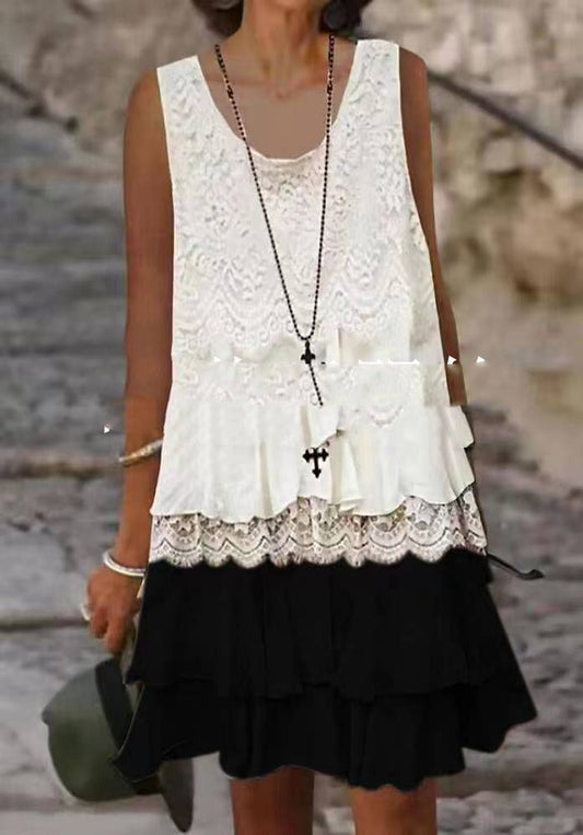 Andrea's™ | Ärmelloses Minikleid mit Lagen aus Spitze