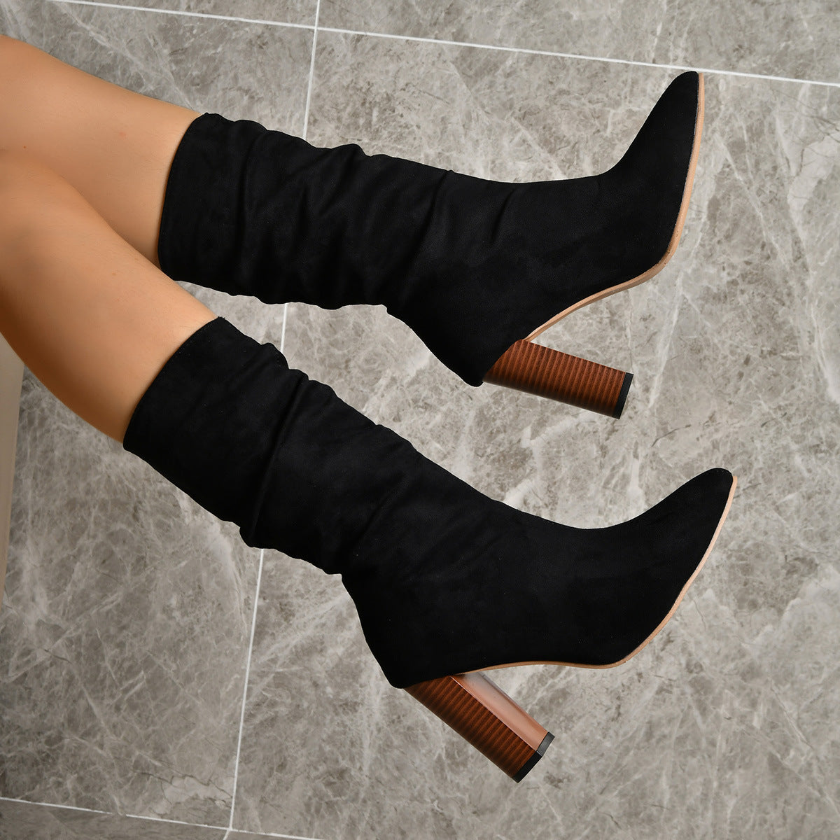 Andrea's™ | Stiefel mit spitzer Zehenpartie und hohem Blockabsatz
