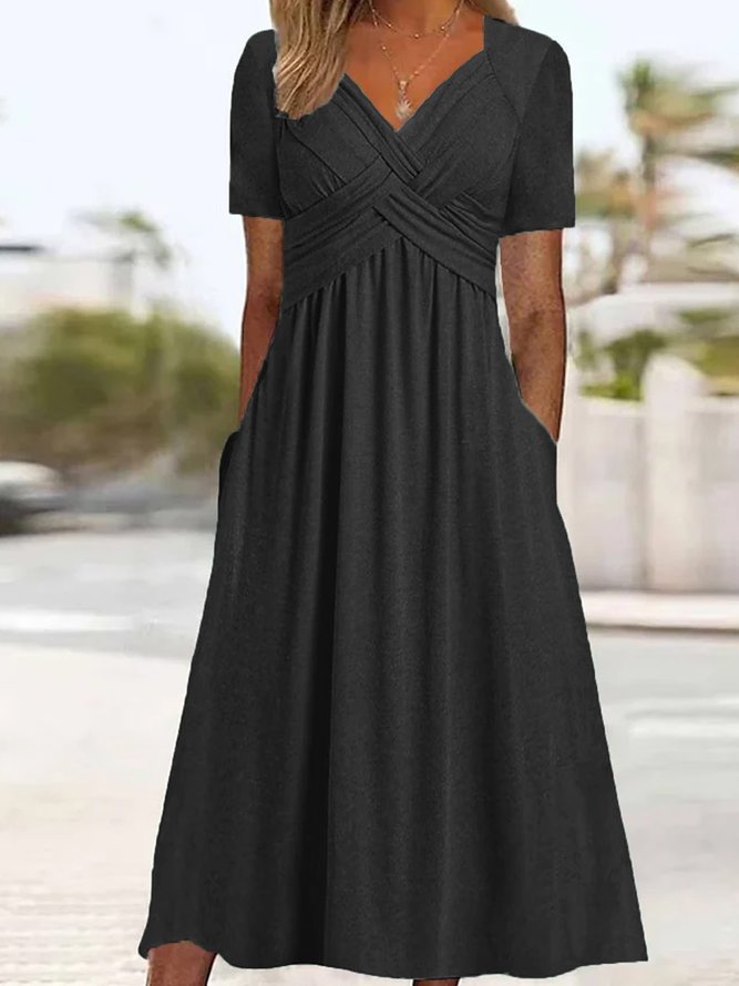 Andrea's™ | Kurzarm-Plisseekleid mit V-Ausschnitt