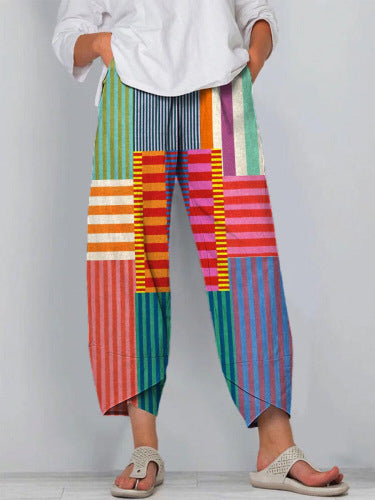 Andrea Serena Cropped Pants mit lebhaften Streifen