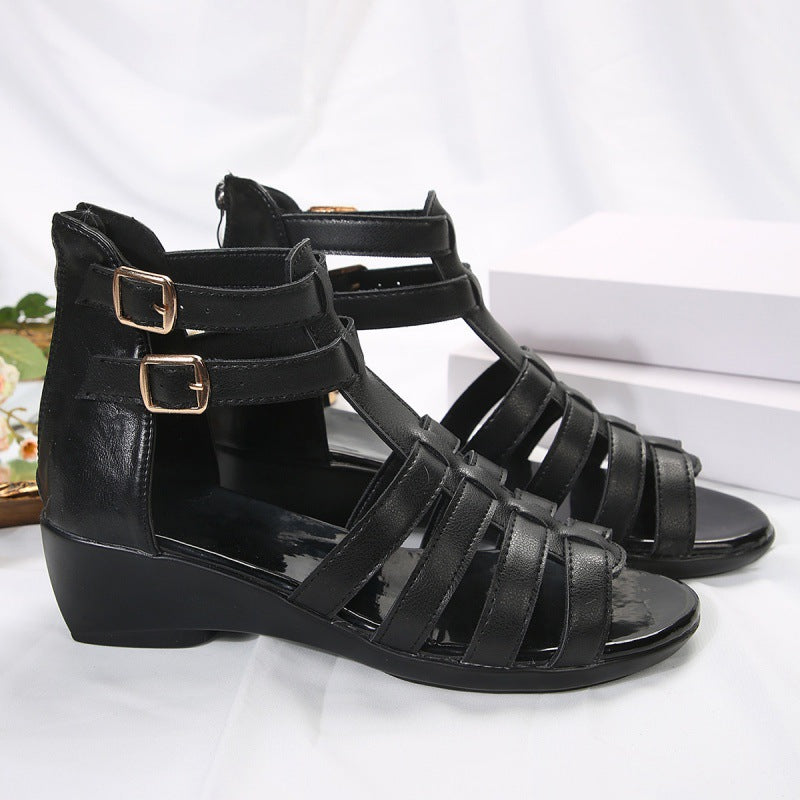 Elegante Keilsandalen mit Hohlsaum von Andrea Serena