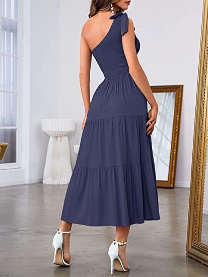 Andrea's™ | Sommermode Ein-Schulter-Kleid mit plissiertem, geschichtetem Saum, geteilt