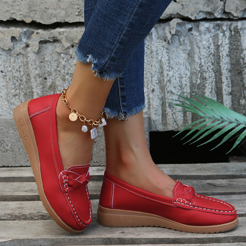 Andrea's™ | farbene Slipper mit geflochtenem Detail