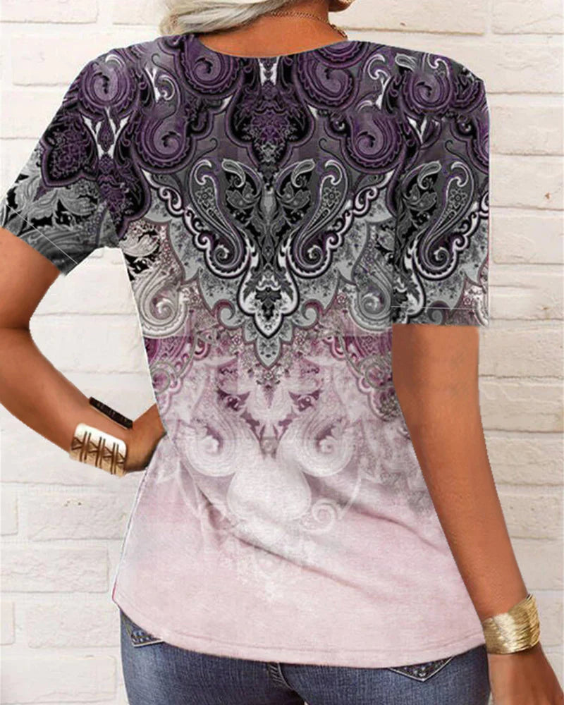 Andrea's™ | Bedrucktes Kurzarm-T-Shirt mit V-Ausschnitt