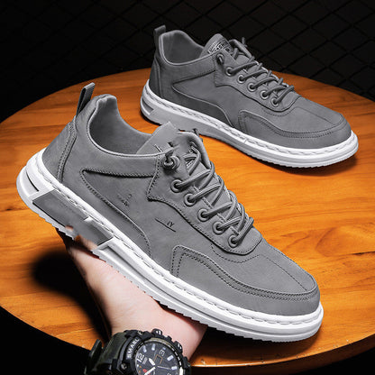 Moderne Canvas-Sneaker von Andrea Serena