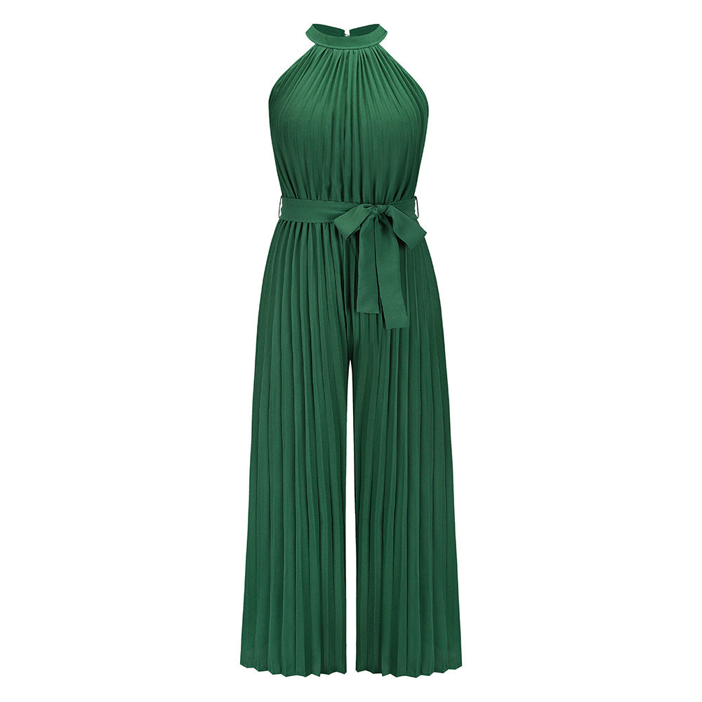 Schicker Jumpsuit im Pinterest-Stil von Andrea Serena