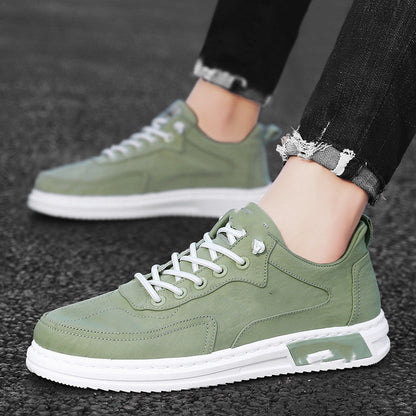 Moderne Canvas-Sneaker von Andrea Serena