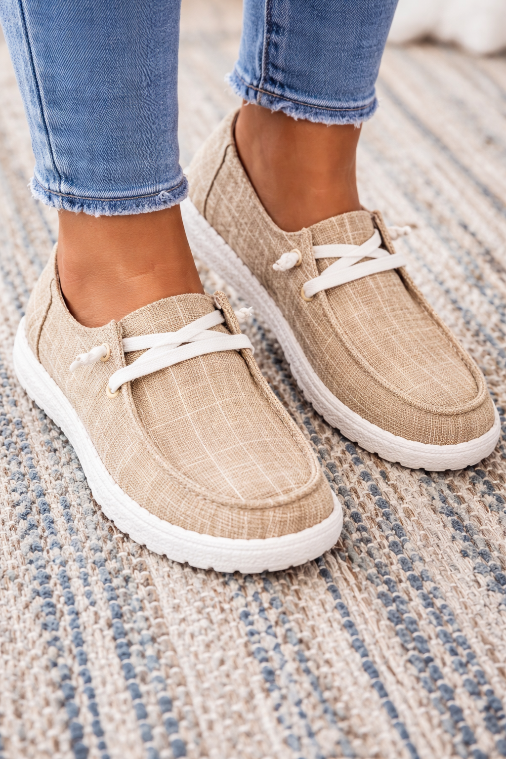 Andrea Serena Sneaker aus kariertem Canvas für jeden Tag – Komfortabel