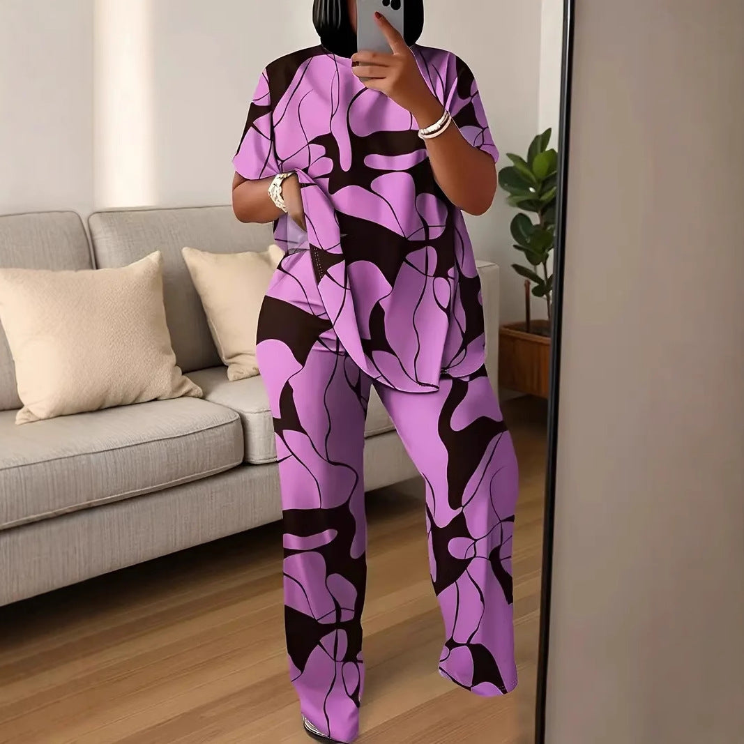 Bequemes zweiteiliges Lounge-Set mit abstraktem Print in Übergröße von Andrea