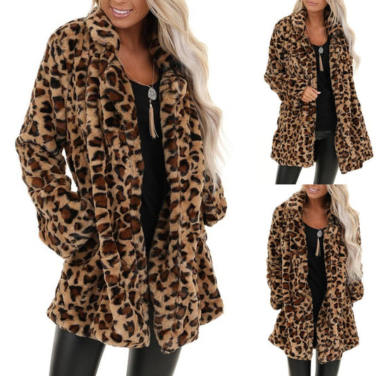 Andrea's™ | Plüsch-Strickjacke mit lockerem Schnitt und Gepardenmuster