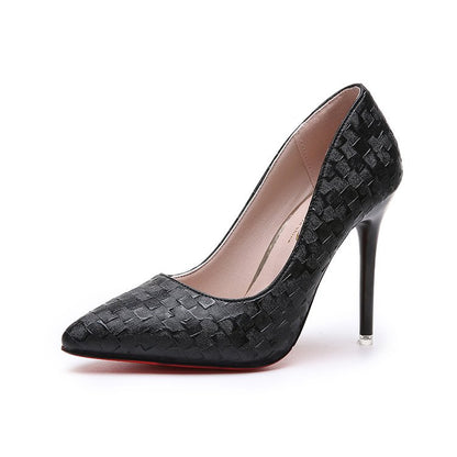 Elegante spitze Stiletto-Pumps von Andrea Serena