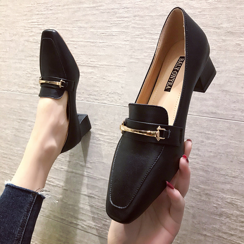 Elegante, von Andrea Serena und Pinterest inspirierte Loafer mit Absatz