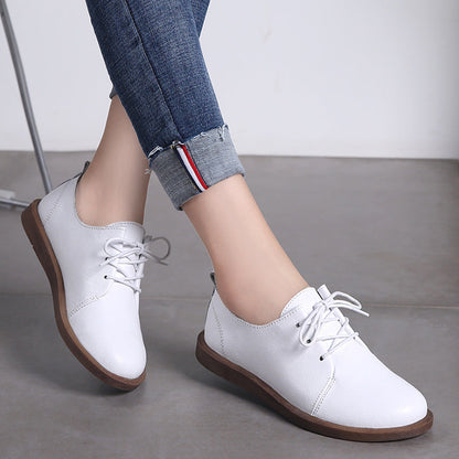 Bequeme Retro-Schnürschuhe von Andrea Serena aus Leder