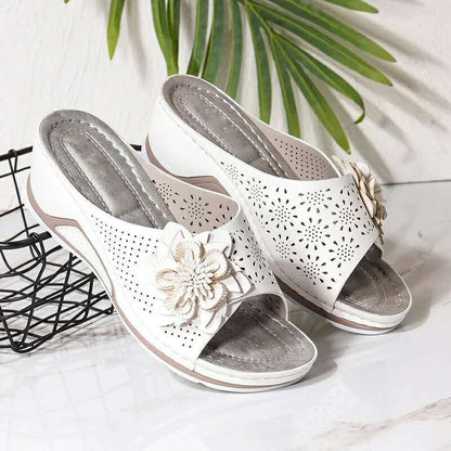 Andrea's™ | Retro Blumen-Sandalen mit Cut-Outs