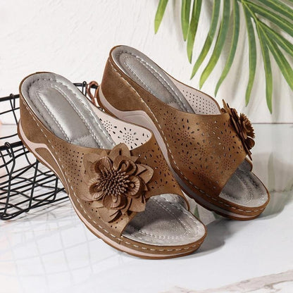 Andrea's™ | Retro Blumen-Sandalen mit Cut-Outs