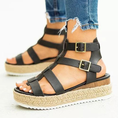 Elegante Andrea Serena Plateau-Sandalen mit gekreuzten Riemen