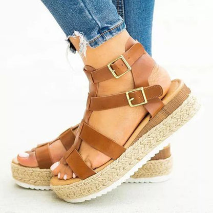 Elegante Andrea Serena Plateau-Sandalen mit gekreuzten Riemen