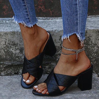 Elegante Sandalen mit Blockabsatz von Andrea Serena