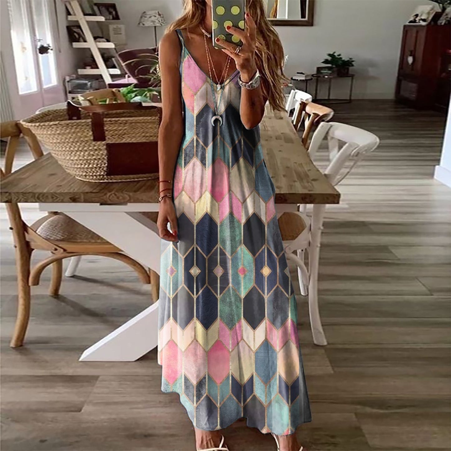 Geometrisches Sommer-Maxikleid von Andrea Serena