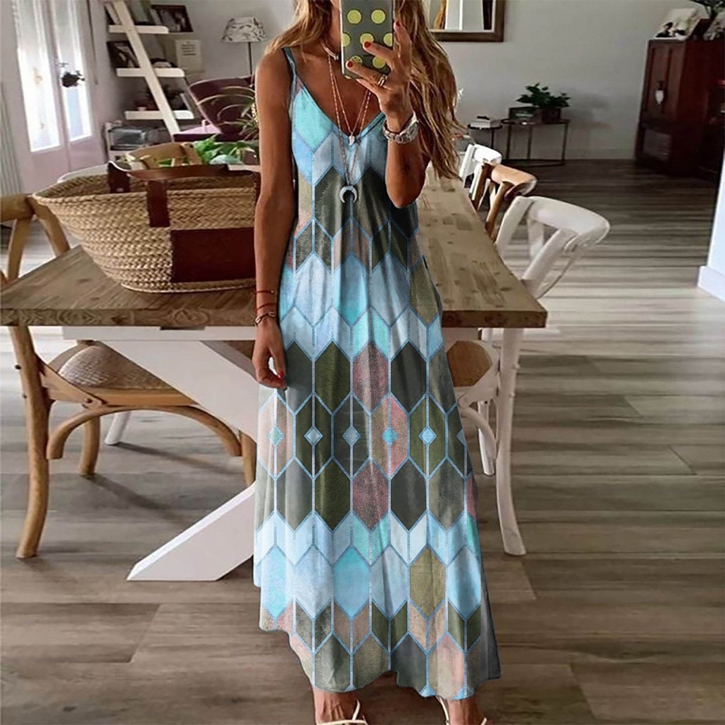 Geometrisches Sommer-Maxikleid von Andrea Serena