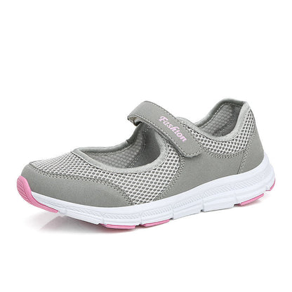 Atmungsaktive Mary Janes aus Mesh von Andrea Serena