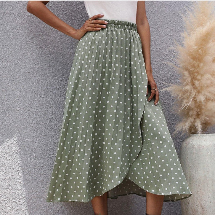 Pinterest-inspirierter Chiffon-Polka-Dot-Rock von Andrea Serena