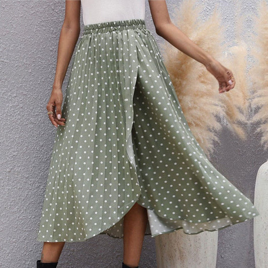 Pinterest-inspirierter Chiffon-Polka-Dot-Rock von Andrea Serena