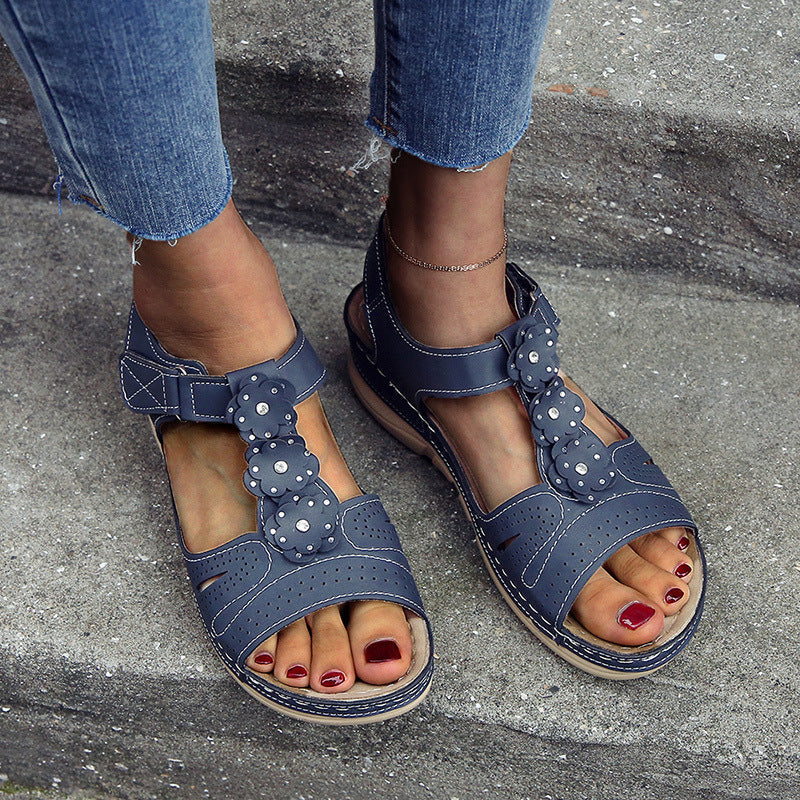 Blumensandalen im Pinterest-Stil von Andrea Serena