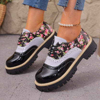 Elegante, florale Andrea Serena Freizeitschuhe in Übergrößen