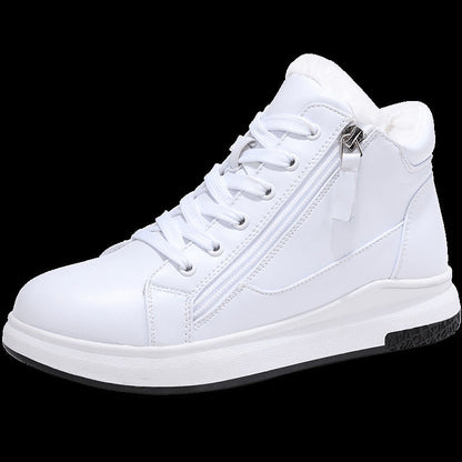 Elegante Leder-Sneaker von Andrea Serena