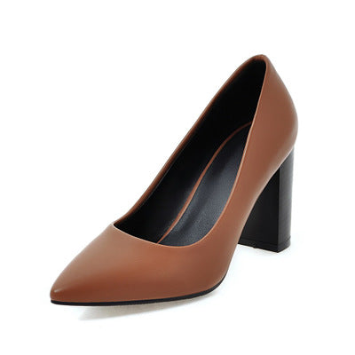 Elegante Pumps mit Blockabsatz von Andrea Serena