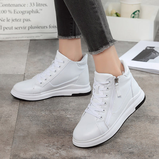 Elegante Leder-Sneaker von Andrea Serena