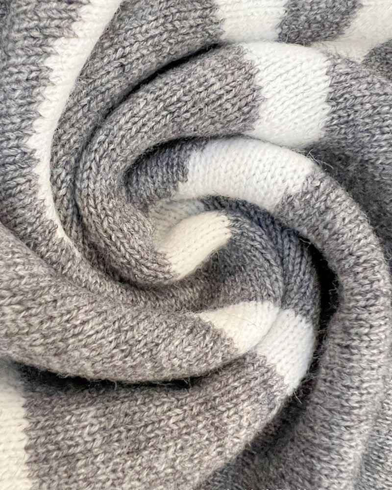 Andrea's™ | Lockere lange Strickjacke mit Buchstabendruck